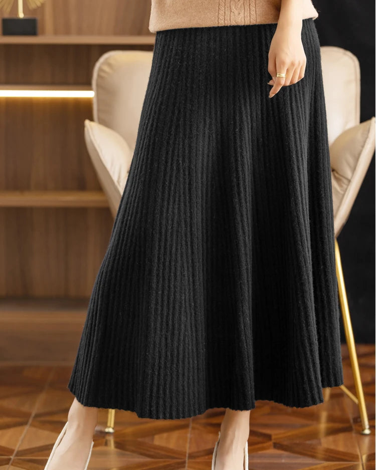 Merino Wool Solid Pleated Ankle-Length Knit Skirt