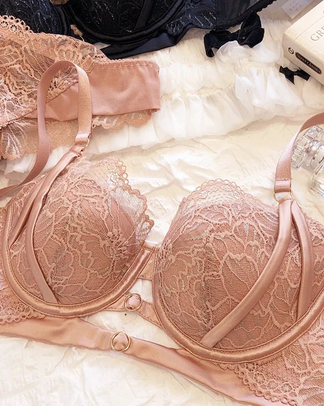 Fashionable Lace Floral Embroidered Push-Up Bra Set