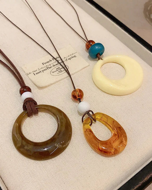 Vintage Resin Circle Pendant Rope Necklace