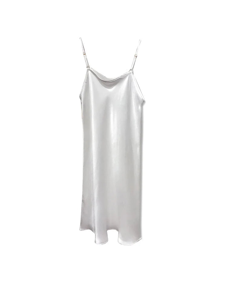White / M