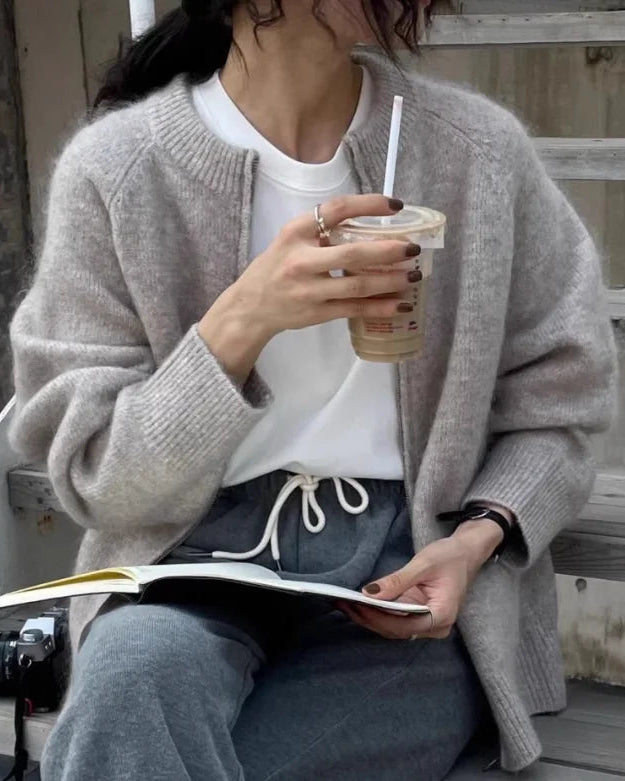 Relaxed Wool Zip Cardigan