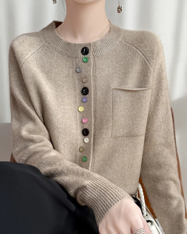 100% merino wool crew neck cardigan with color buttons for women. Soft raglan-sleeve knit in 7 colors — elegant layering for spring & autumn.