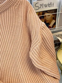 Round-Neck Oversized Knitted Pullover