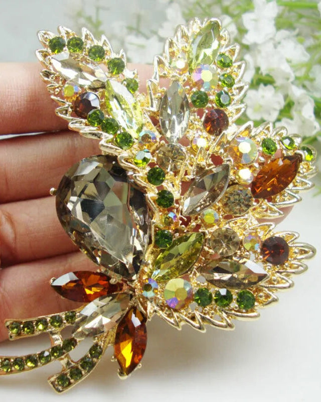 New Vintage Crystal Flower Brooch