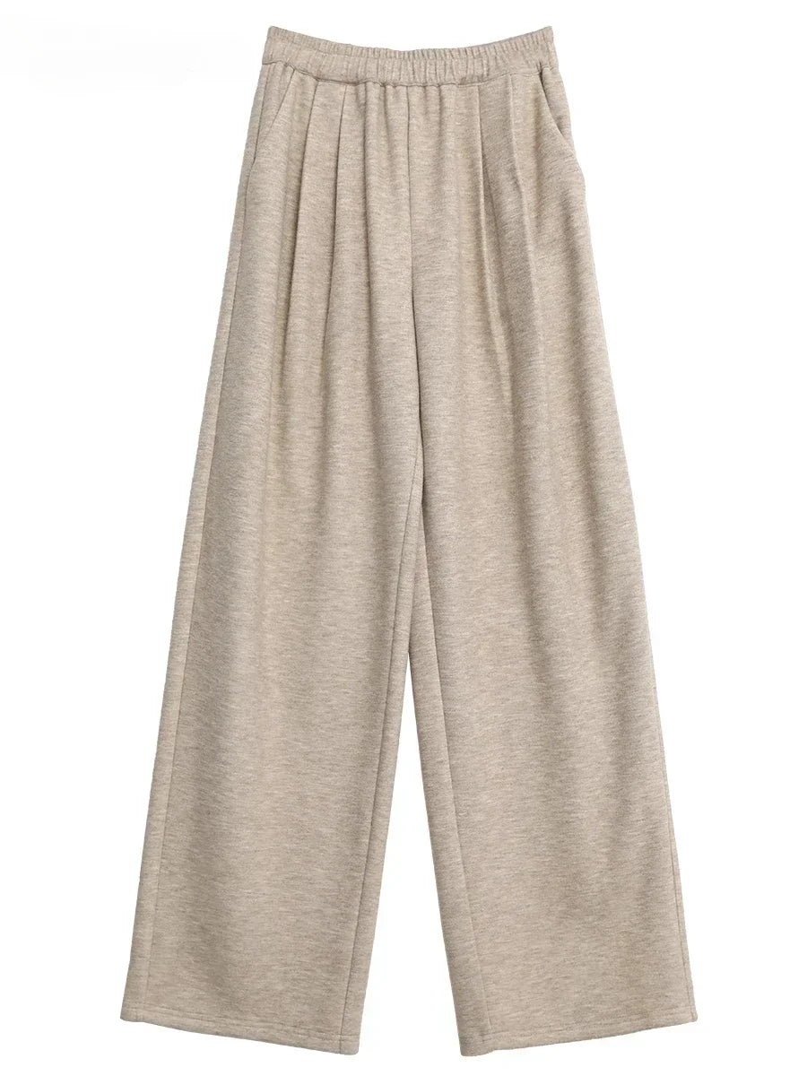 Plush Pleated Wide-Leg Trousers
