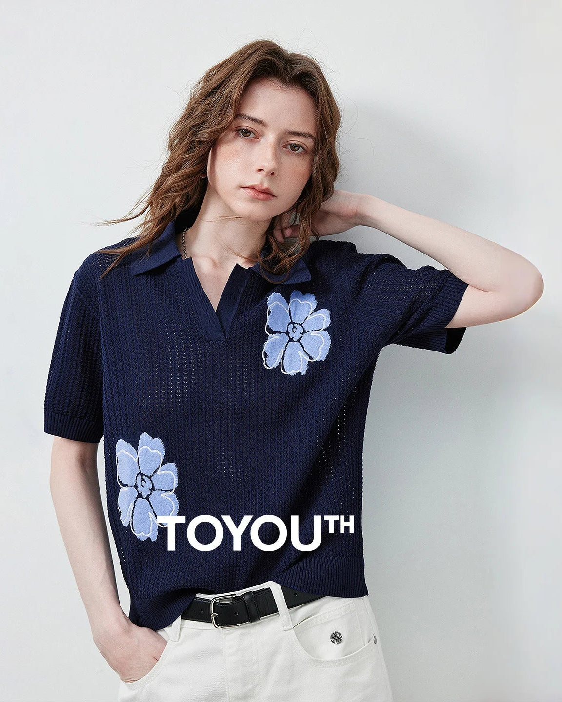 Hollow Floral Knit V-Neck Short-Sleeve Top