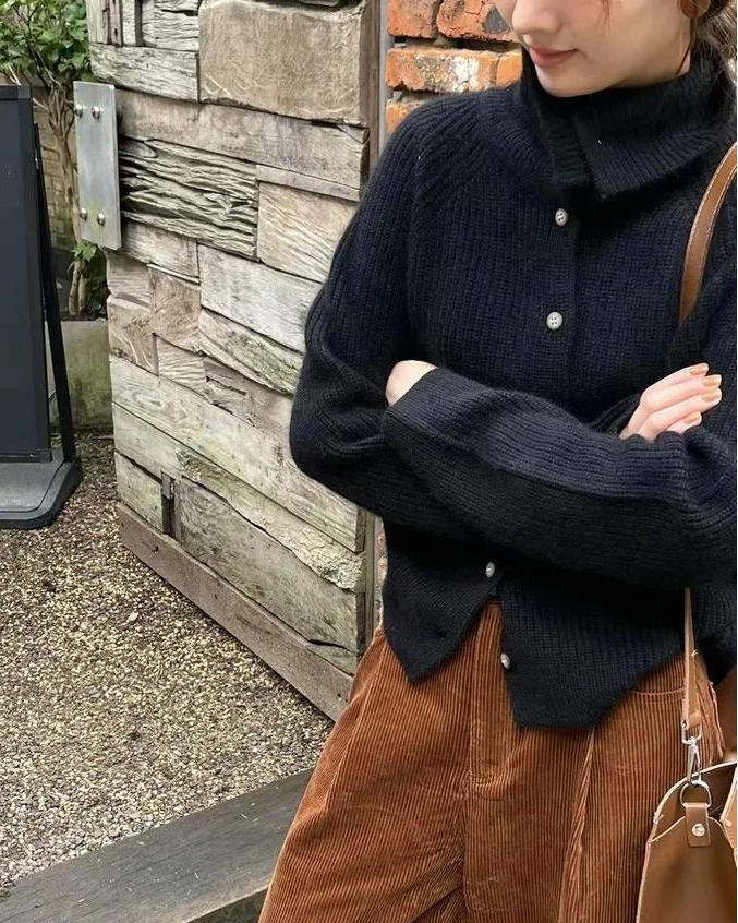 High Neck Pure Wool Short Cardigan