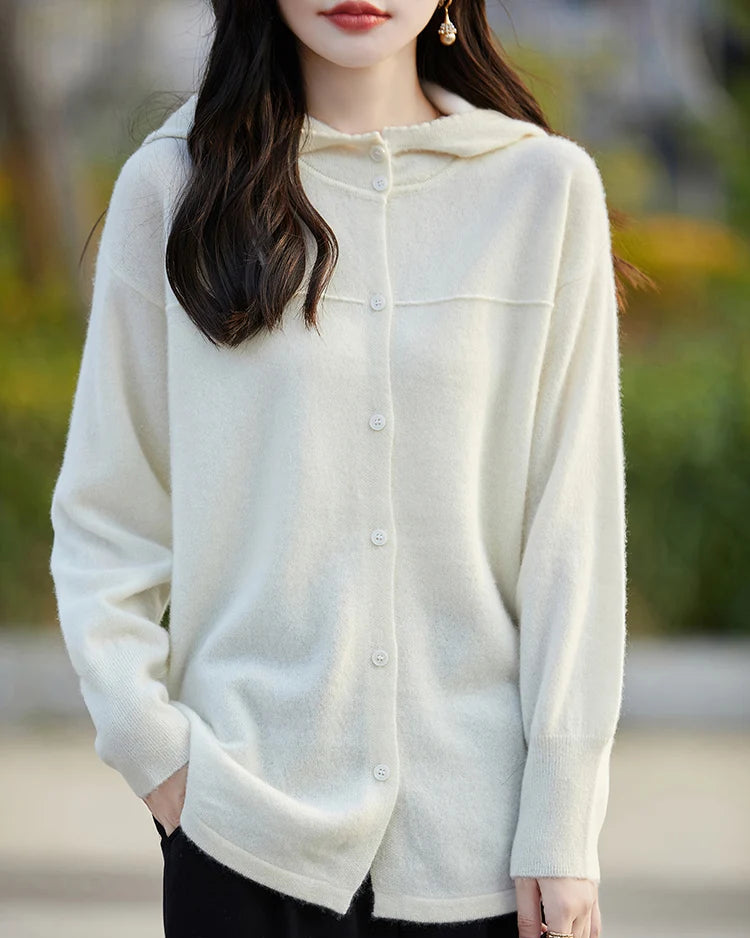 White / M