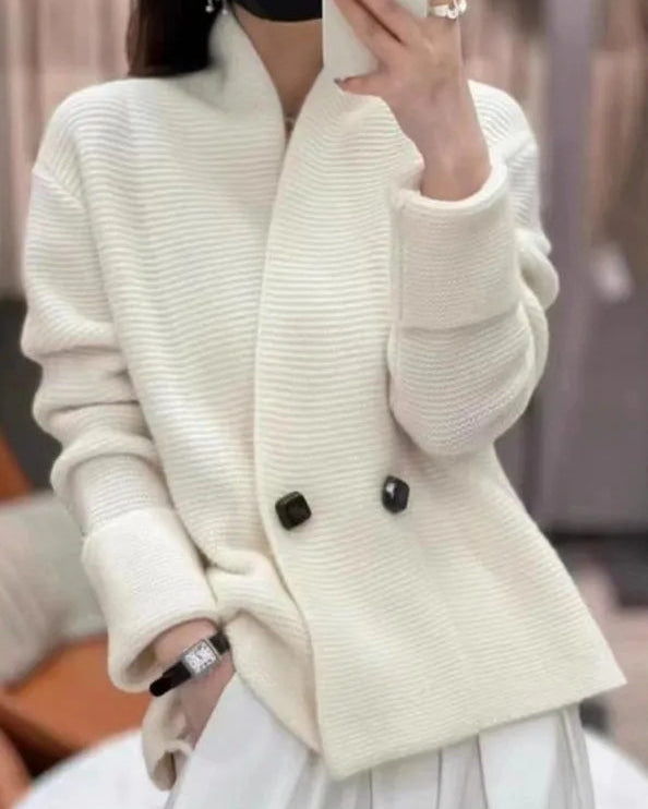 White / S
