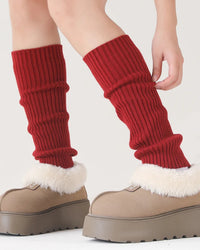 Knitted in a premium wool-viscose-nylon blend, they offer the natural warmth of wool alongside the smooth drape of viscose and the durability of nylon — a combination that performs as well as it looks.