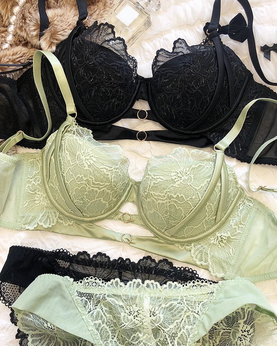 Fashionable Lace Floral Embroidered Push-Up Bra Set