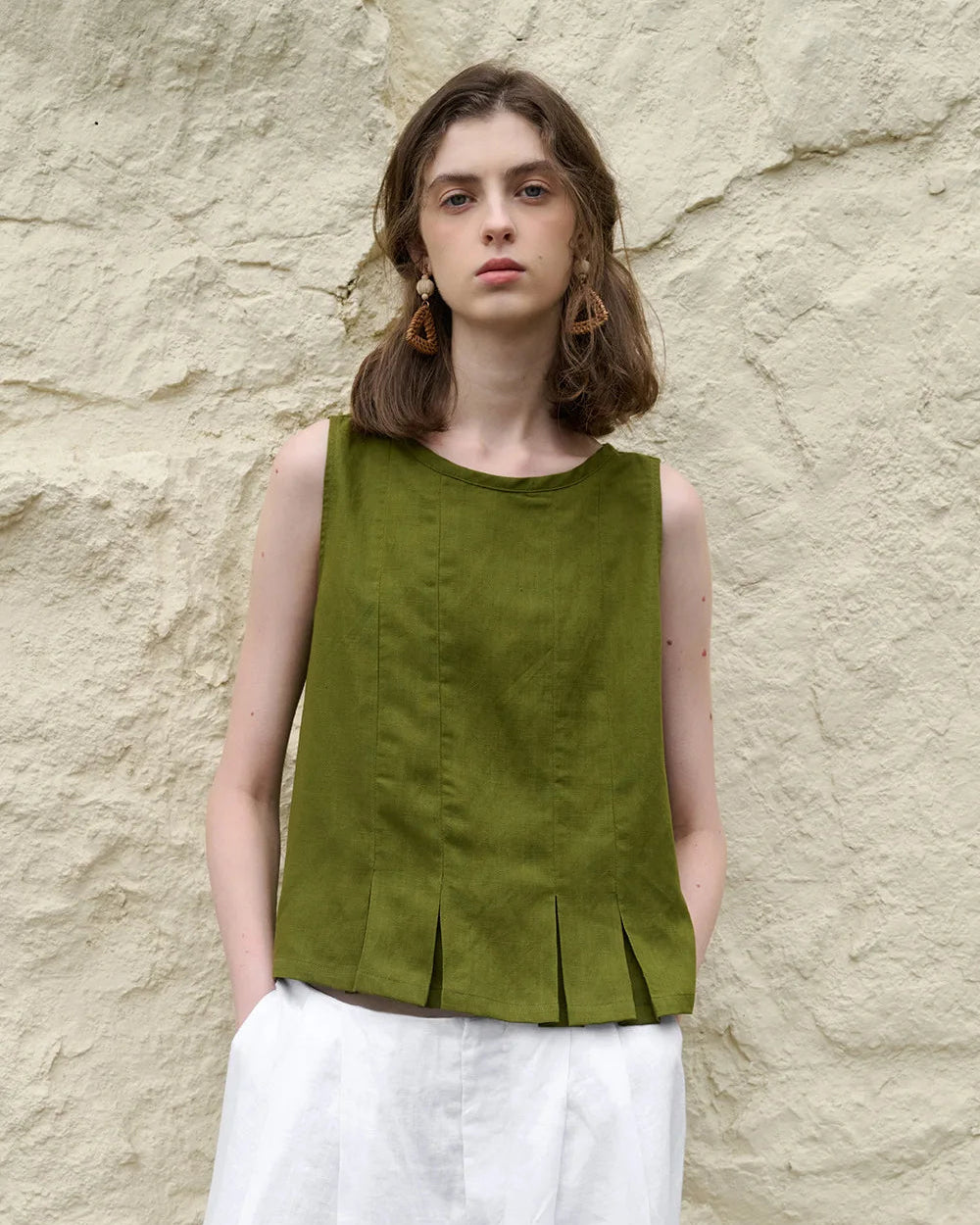 Pleated Linen Blend Sleeveless Tank Top