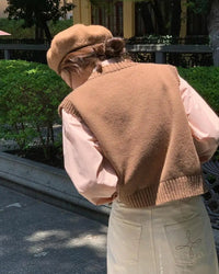 Cropped V-Neck Knit Sweater Vest