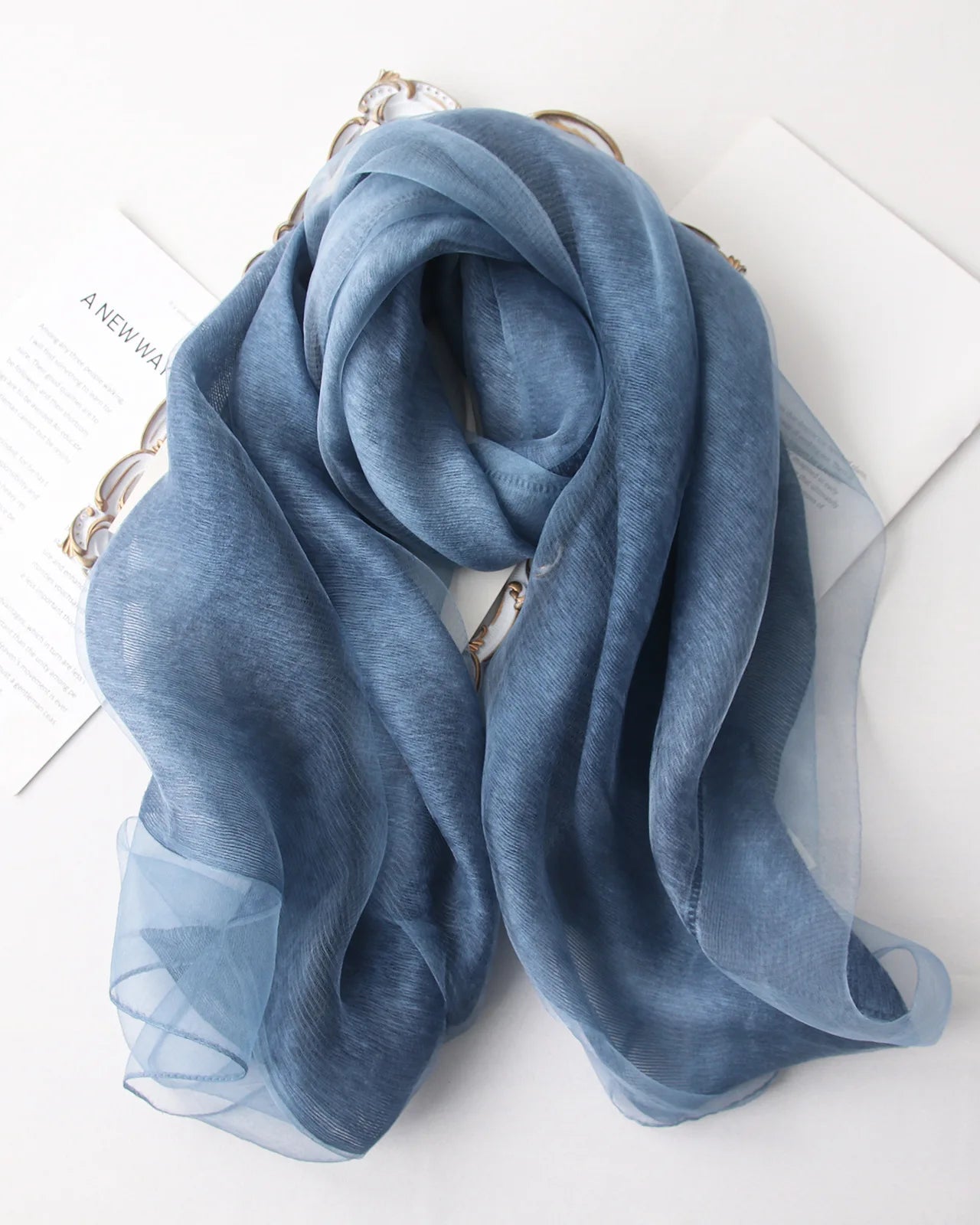 Lightweight Silk Wool Knit Shawl