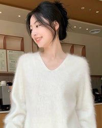 Cashmere Fluffy V-Neck Pullover