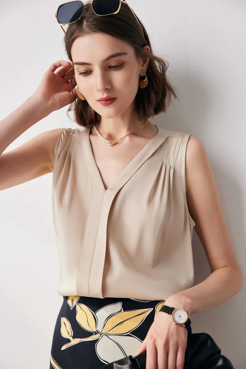 V-neck Solid Color Commuter Mulberry Silk Sleeveless Shirt