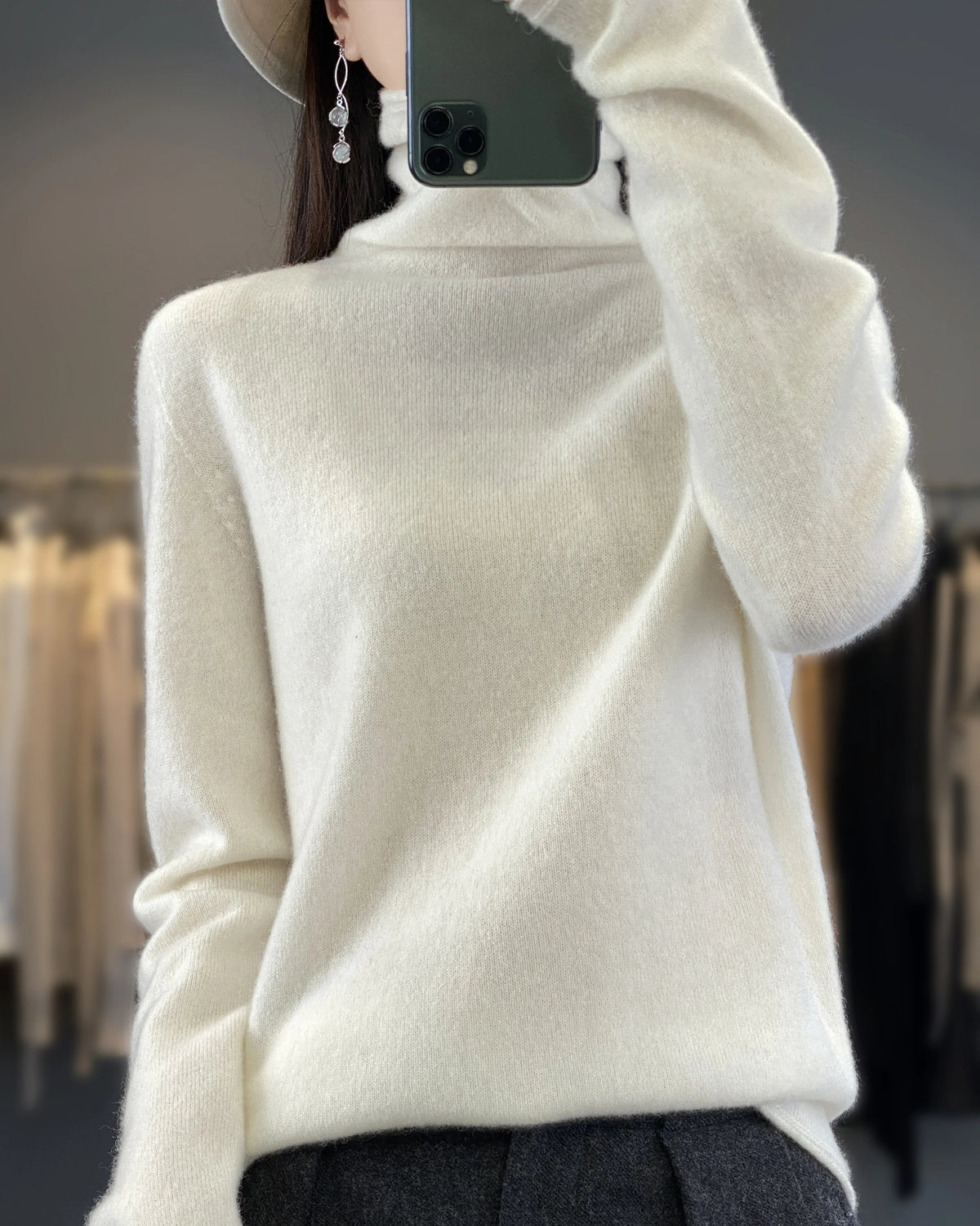 White / S