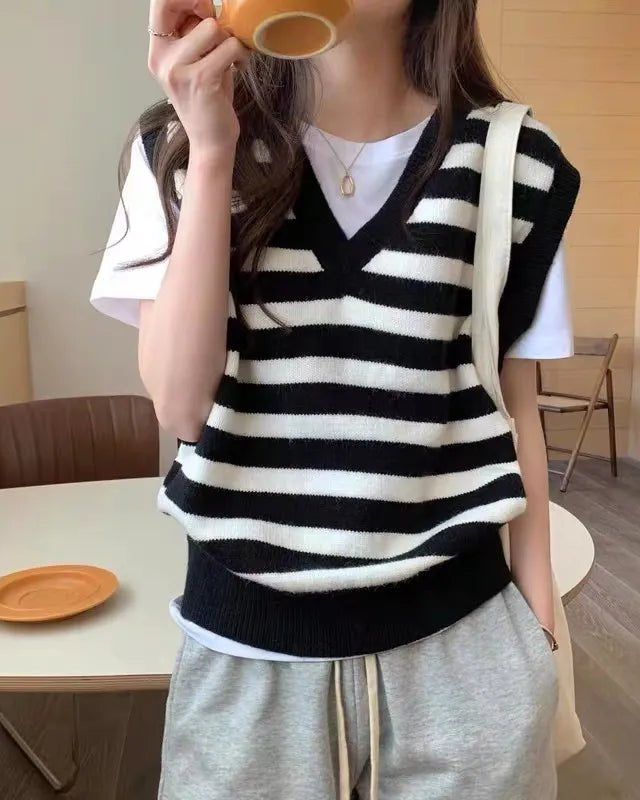 Vintage Striped V-Neck Pure Wool Knitted Waistcoat