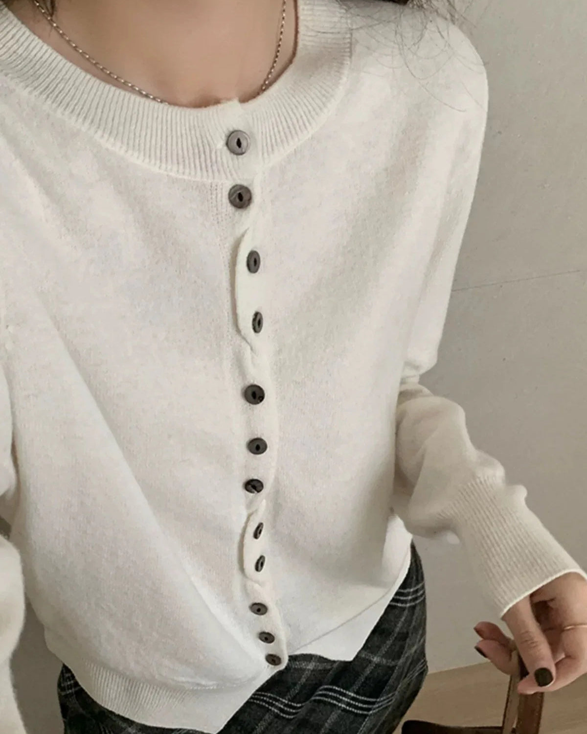 Relaxed Wool Knit Pullover Sweater
