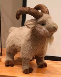 Cute bighorn goat plush stuffed pendant toy with PP cotton filling. CE certified, in 16 cm and 30 cm — a lovely plushie doll and birthday gift for friends.