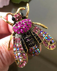Retro Court-Style Bee Brooch