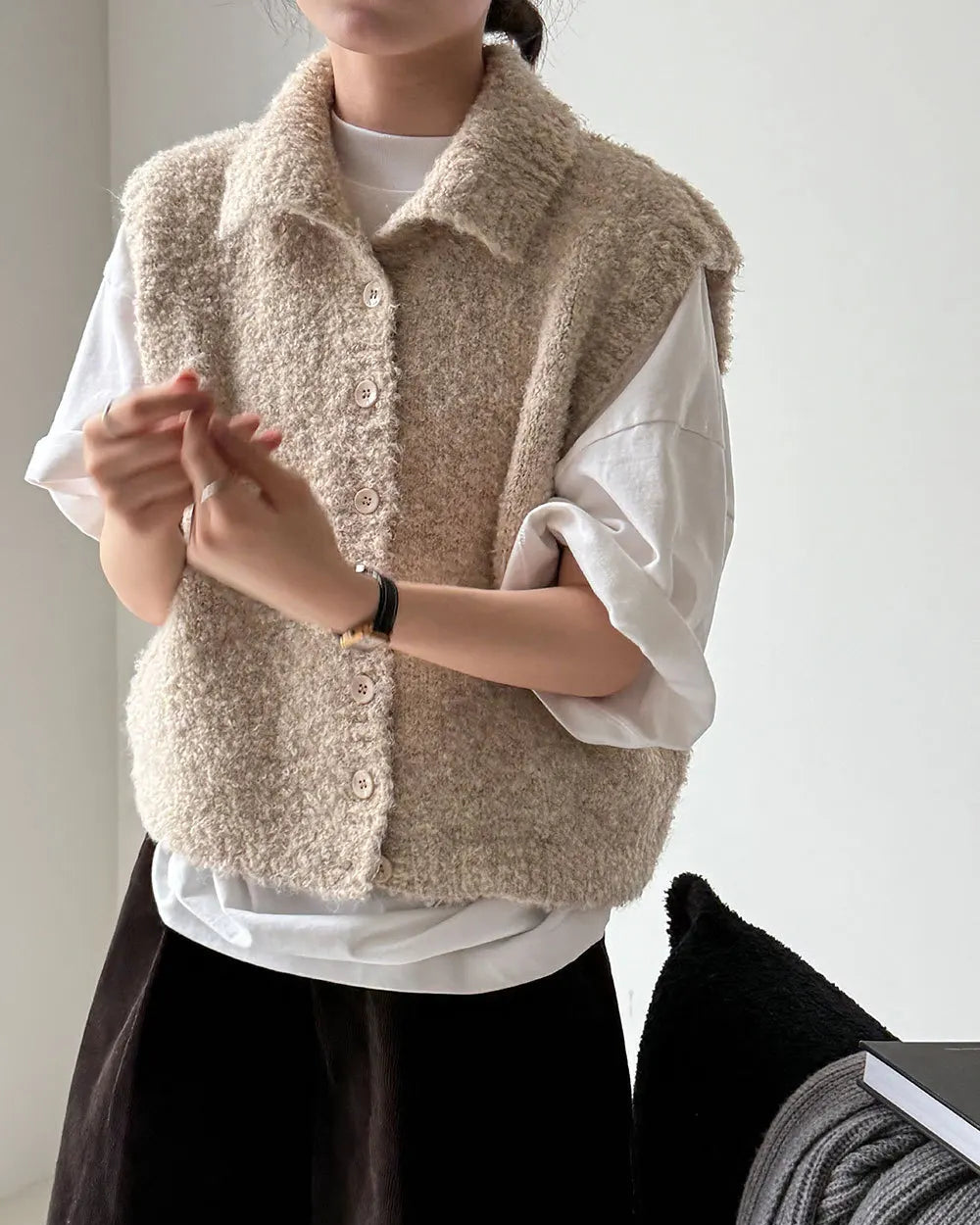 Turn Down Collar Knit Sleeveless Vest