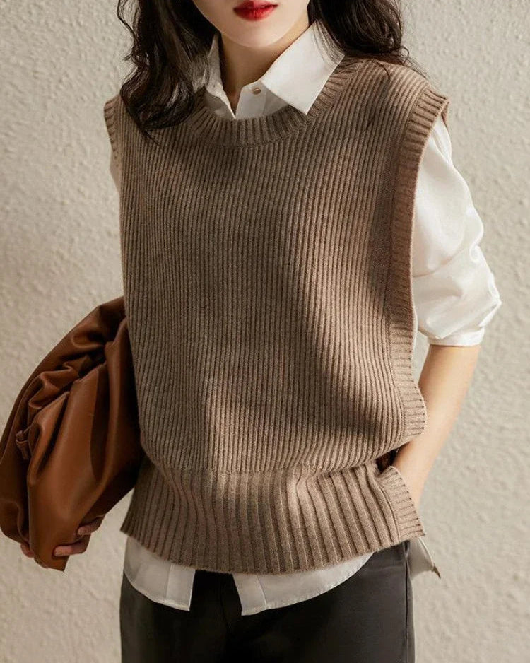 Solid Round Neck Knit Vest