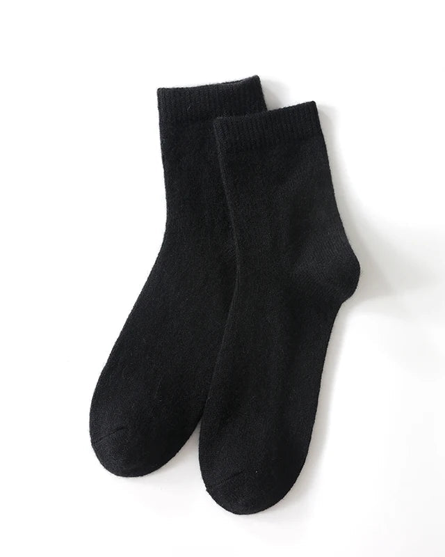 Thick Knit Cashmere Mid-Calf Socks
