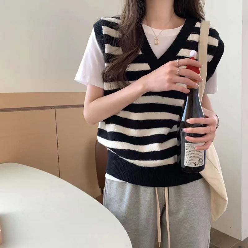 Vintage Striped V-Neck Pure Wool Knitted Waistcoat