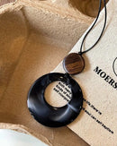 Vintage Resin Circle Pendant Rope Necklace