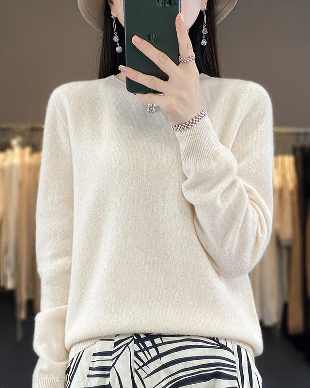 Merino Wool Seamless Half-High Collar Solid Knit Pullover