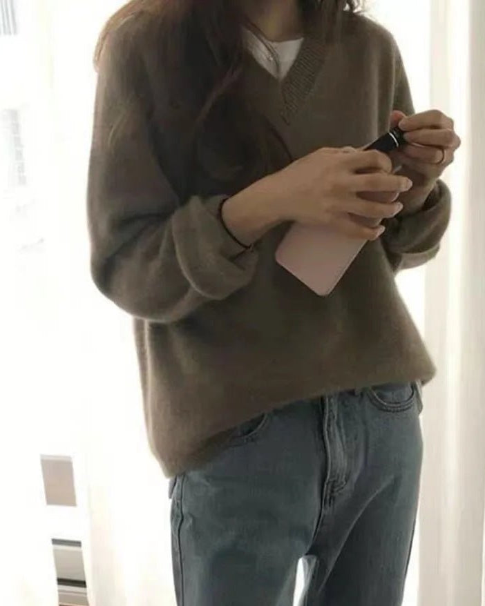 Gentle Herd Slouchy V-neck Wool Sweater
