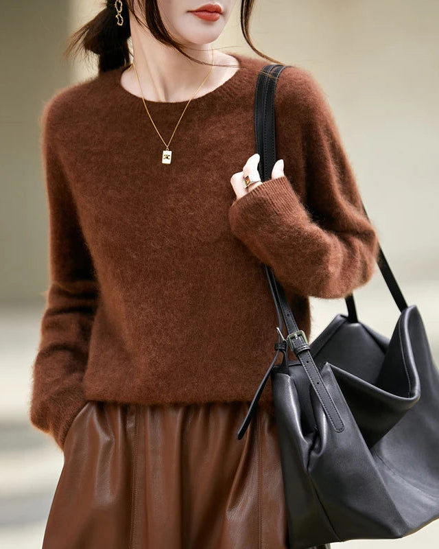 Loose-Fit Crewneck Pullover Sweater
