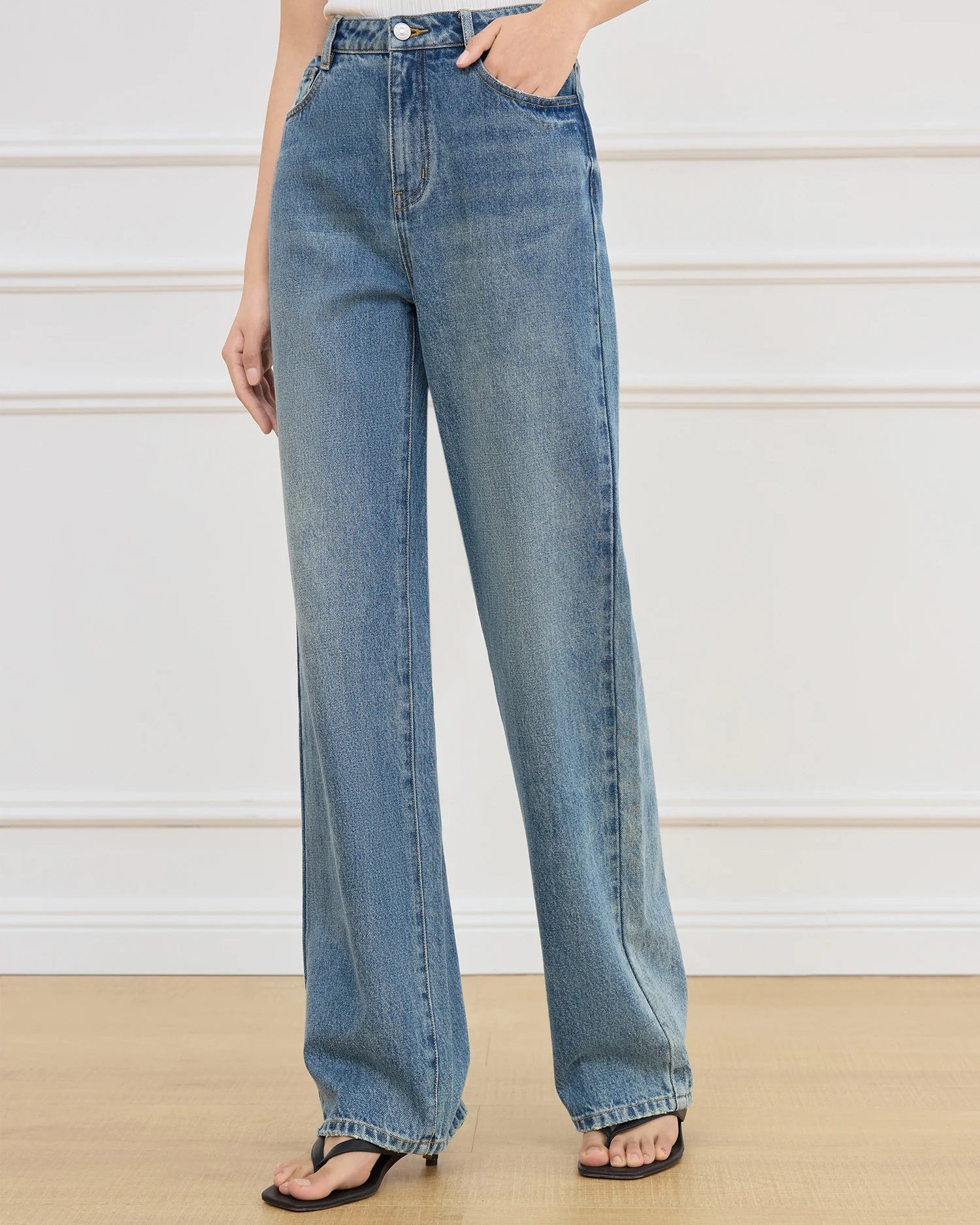 Casual And Stylish High-Waisted Long Jeans