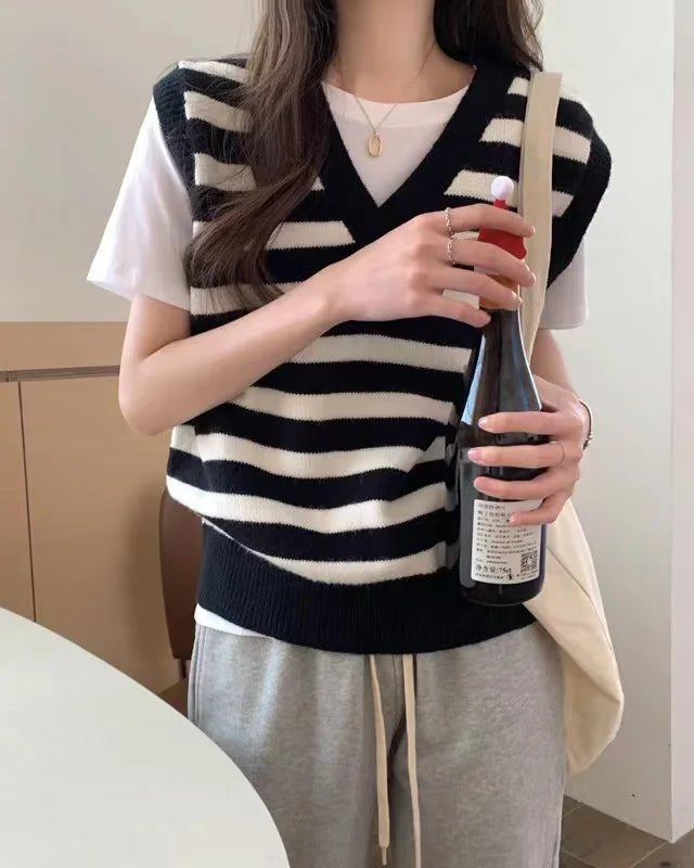 Vintage Striped V-Neck Pure Wool Knitted Waistcoat