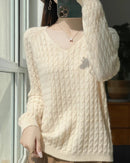 Wool V-Neck Twist Knit Pullover