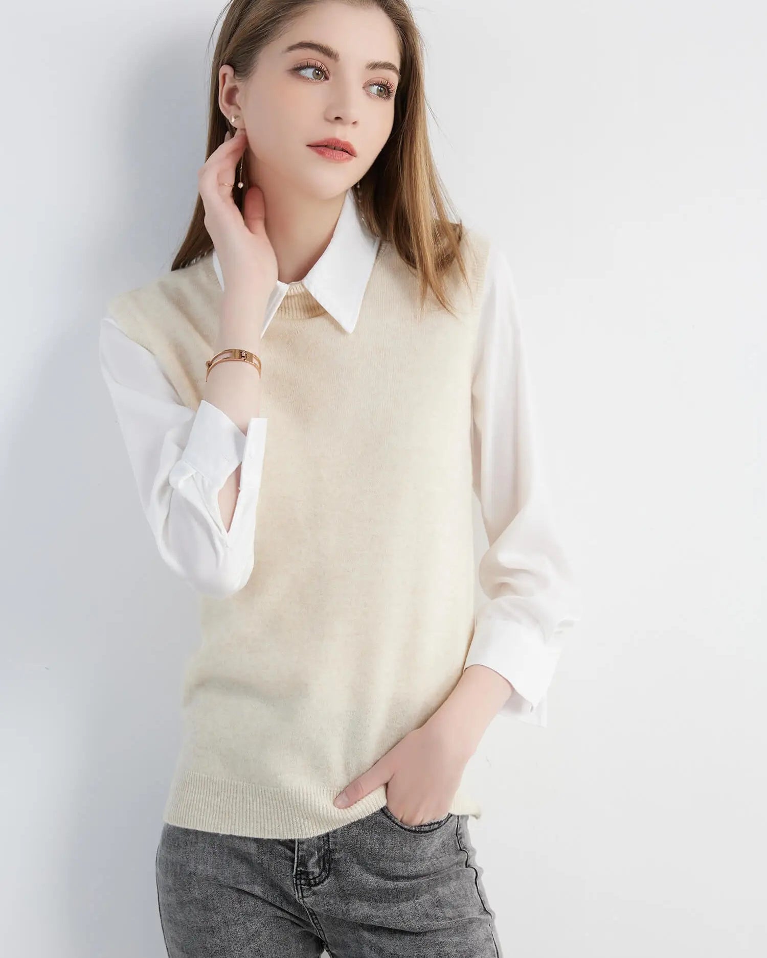 Merino Wool Sleeveless Knit Vest