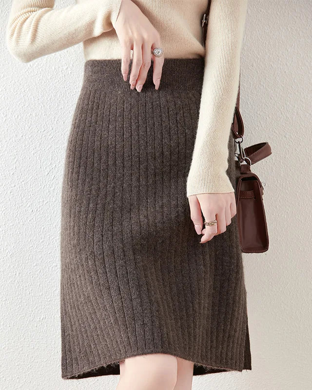 Wool Knit Straight Mini Skirt
