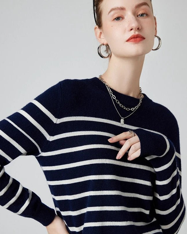 Navy / M