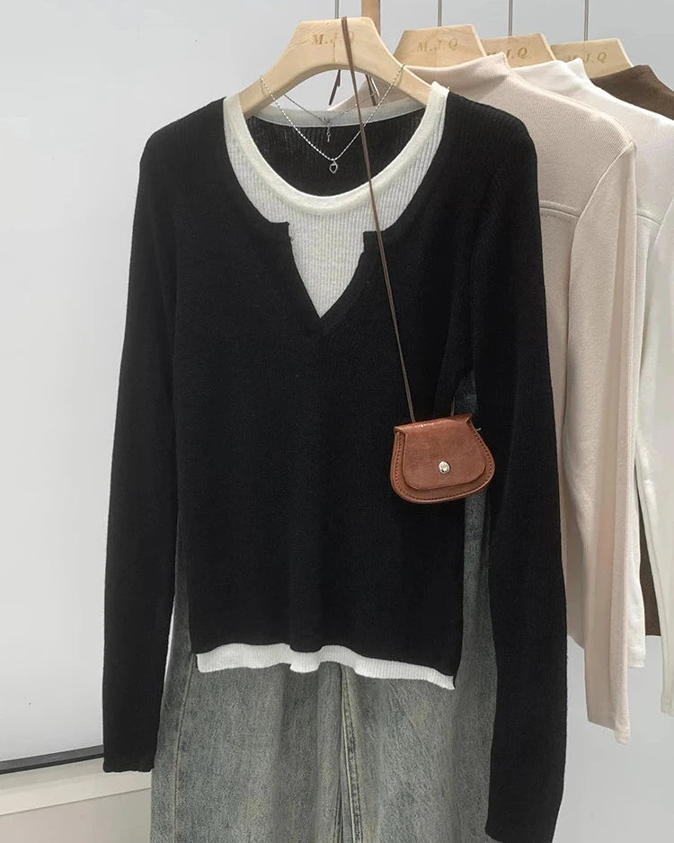 Contrast Color Knit Pullover