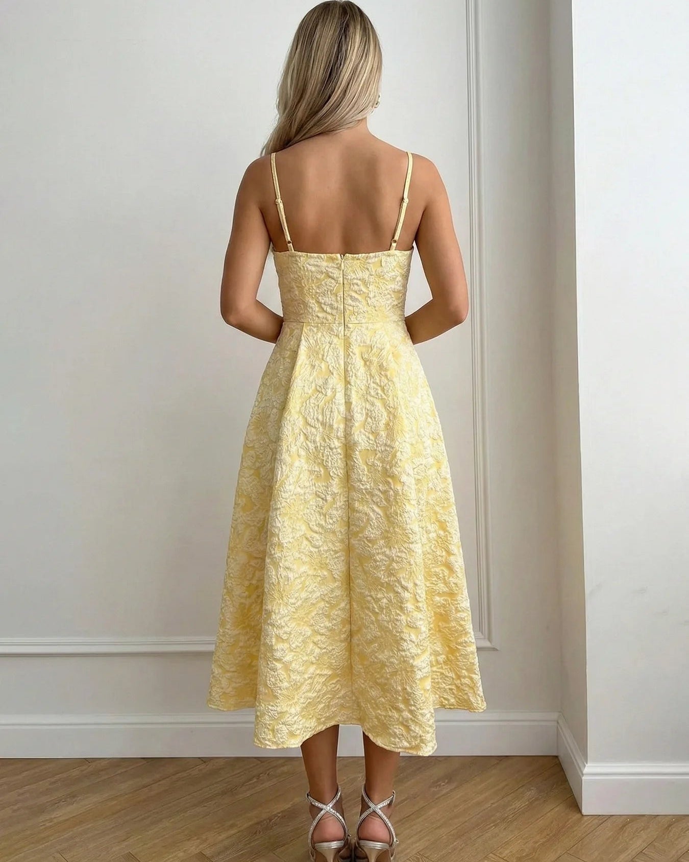 V-Neck Sleeveless Backless Jacquard A-Line Midi Dress