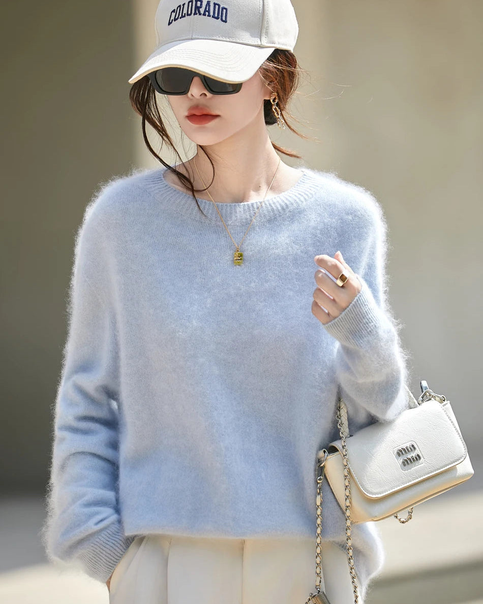 Loose-Fit Crewneck Pullover Sweater