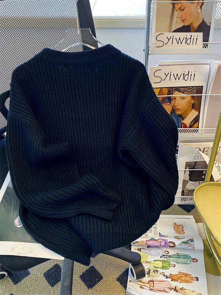 Round-Neck Oversized Knitted Pullover