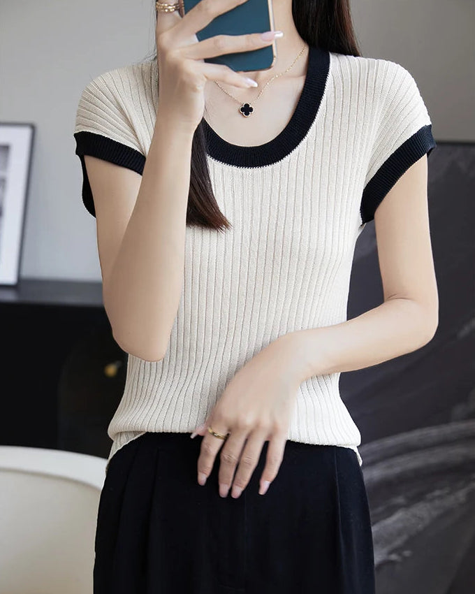 Round Neck Slim Fit Sleeveless Knit Top