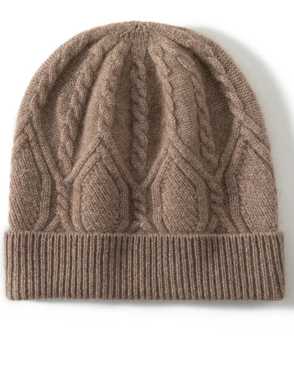 Cable-Knit Cashmere Beanie