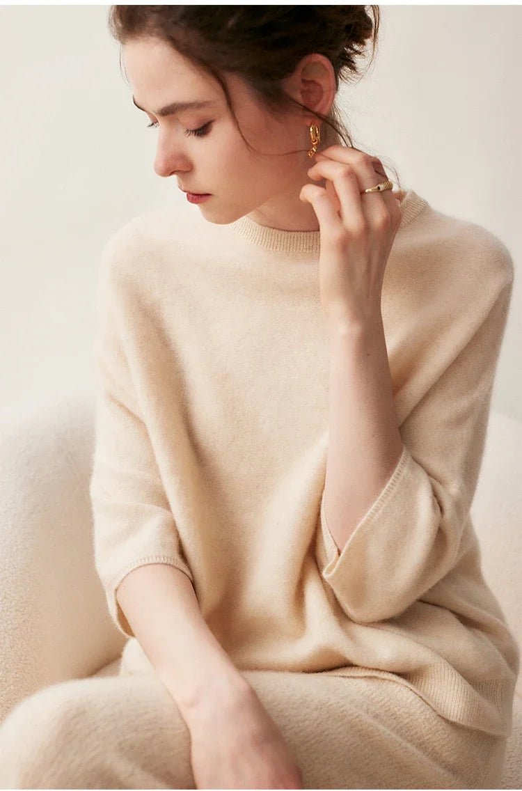 Round-Neck Batwing Sleeve Cashmere Sweater