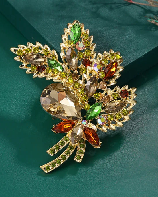 New Vintage Crystal Flower Brooch