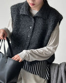 Turn Down Collar Knit Sleeveless Vest