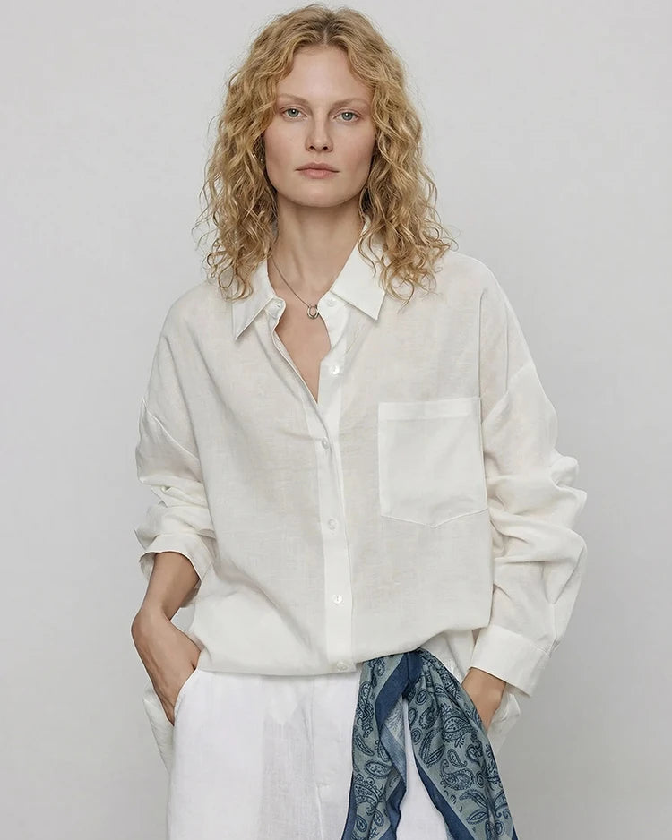Its oversized silhouette and straight cut offer a relaxed ease that works across occasions — from a morning at the office to an afternoon in the city.