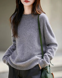 Loose-Fit Crewneck Pullover Sweater
